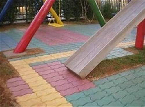 Piso de borracha reciclada para academias e playgrounds